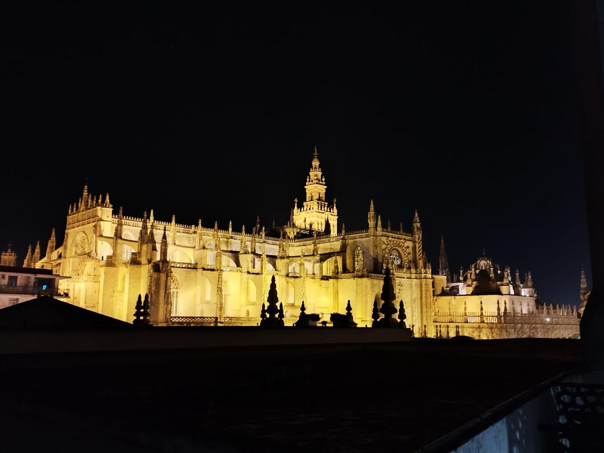 Suite Apartament Cathedral Seville Luaran gambar